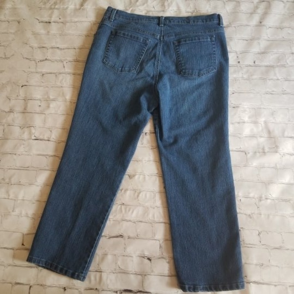 Gloria Vanderbilt Amanda Jeans Size 16P - Picture 3 of 6